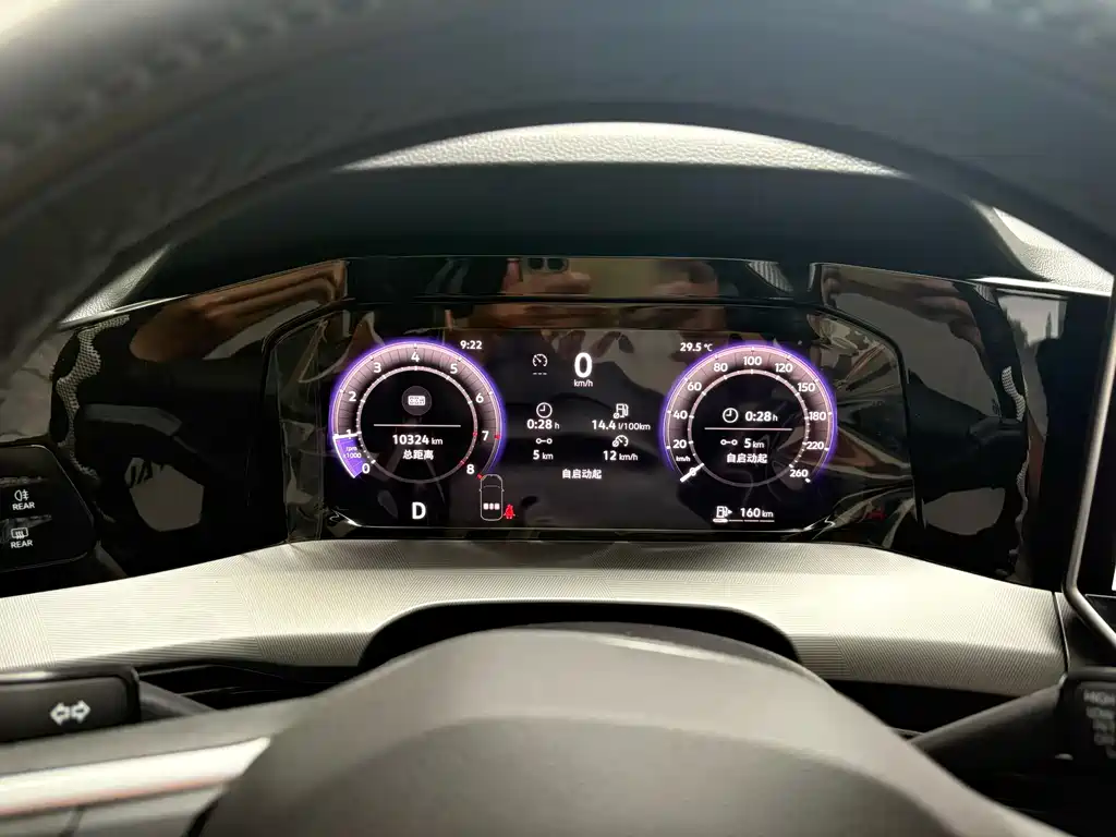 Volkswagen Golf 2025