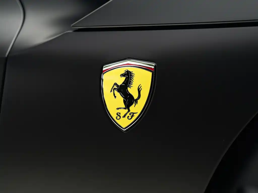 Ferrari Purosangue 2025 — фото 8