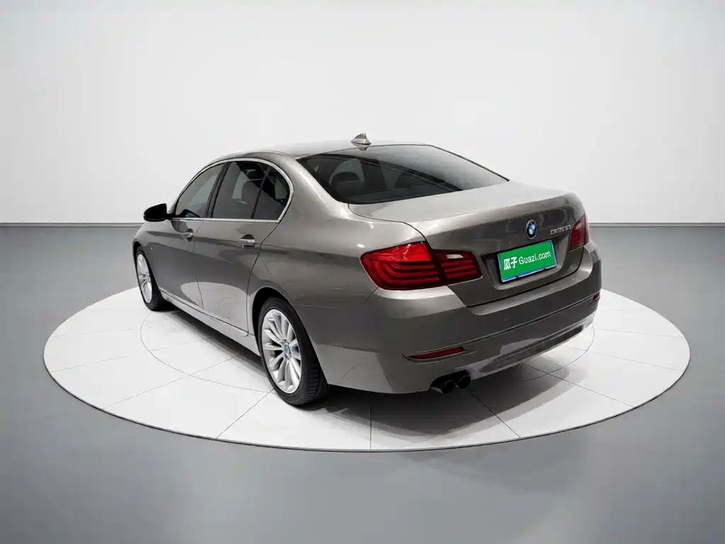 BMW 5 Series 2016 — фото 4