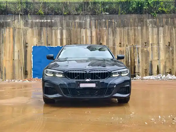 BMW 3 Series 2021