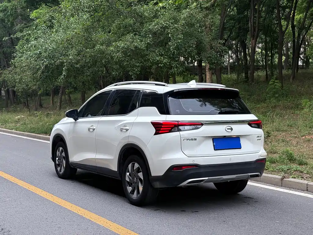 GAC Motor Trumpchi GS4 2020 — фото 4
