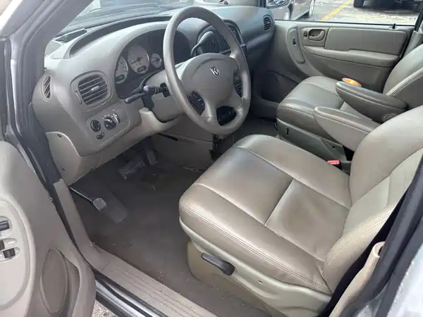 Dodge 凯领 2007款 3.0L 豪华版 2012