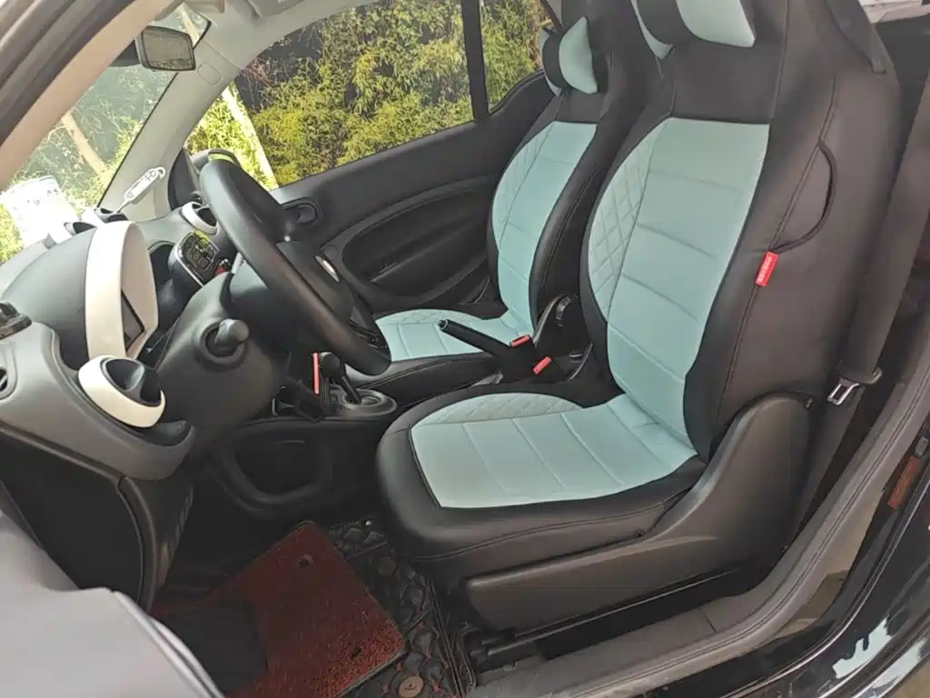 smart Fortwo 2017 — фото 15
