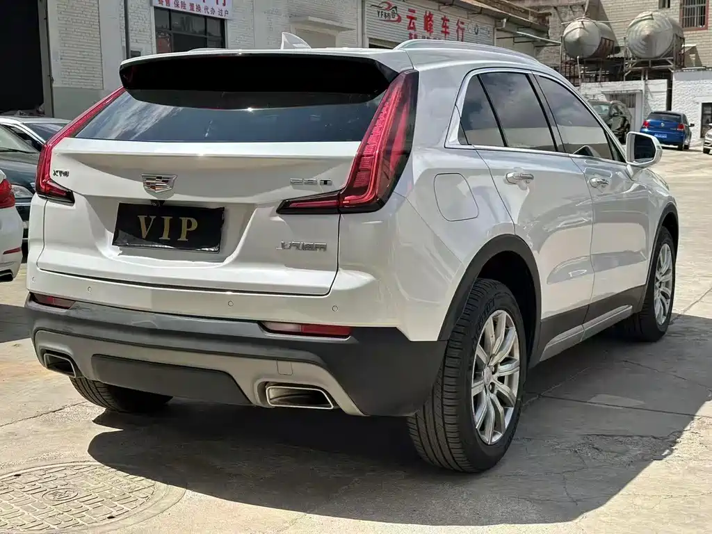 Cadillac XT4 2021 — фото 13