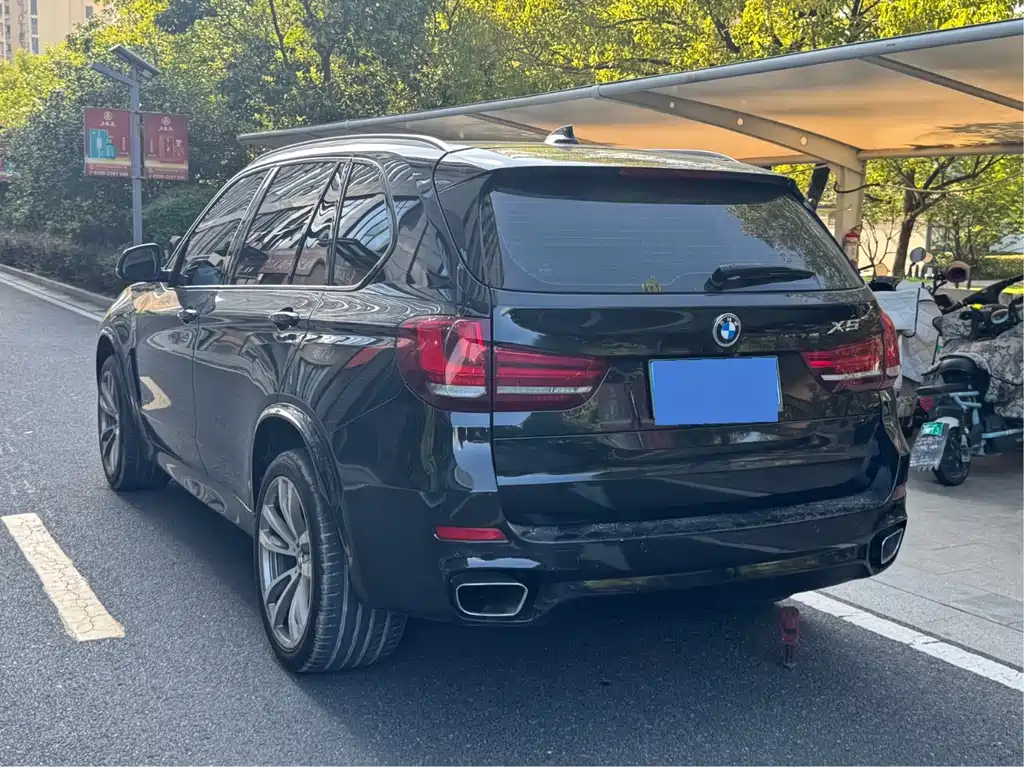 BMW X5 2018 — фото 3