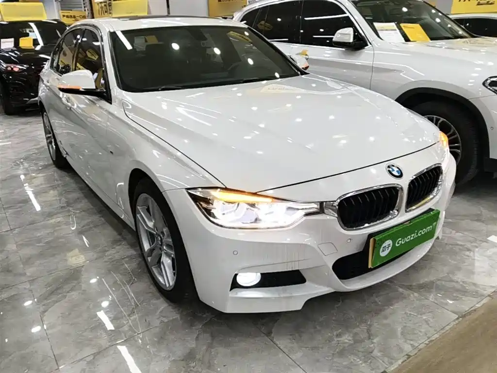 BMW 3 Series 2019 — фото 4