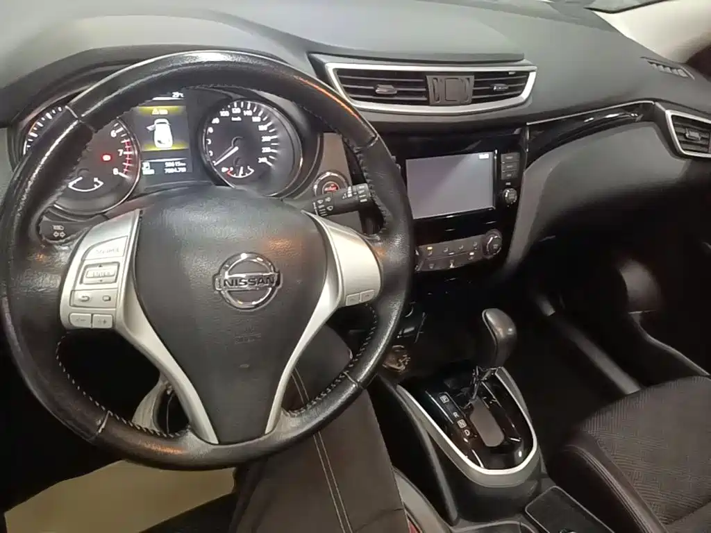 Nissan Qashqai 2018 — фото 10