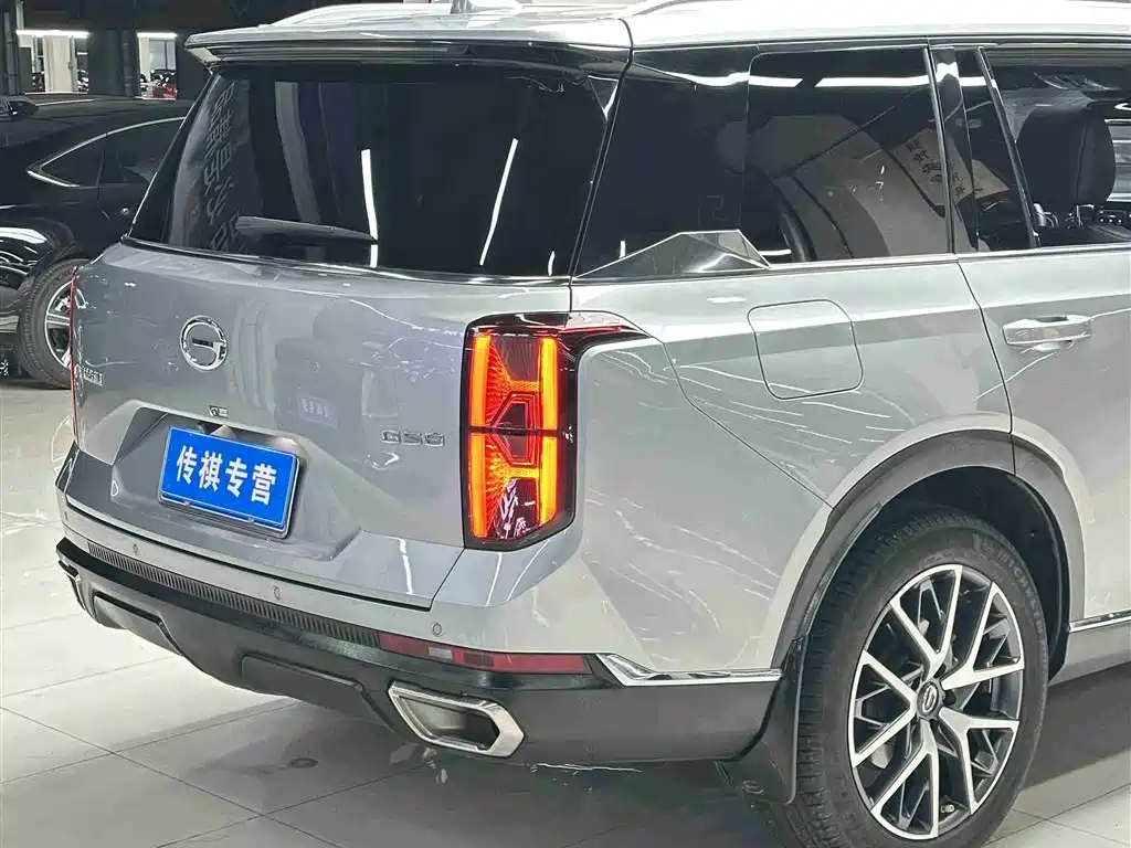GAC Motor Trumpchi GS8 2023 — фото 33