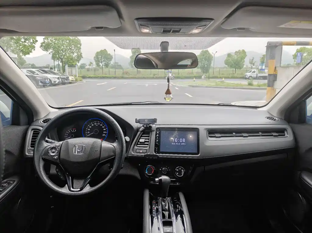 Honda Vezel 2020 — фото 13