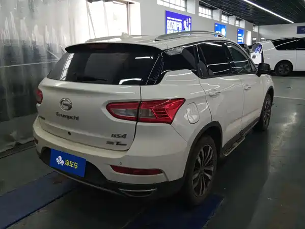 GAC Trumpchi GS4 2016