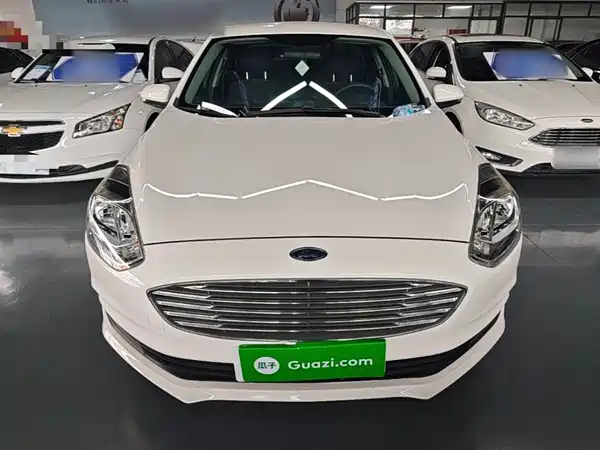 Ford Escort 2019