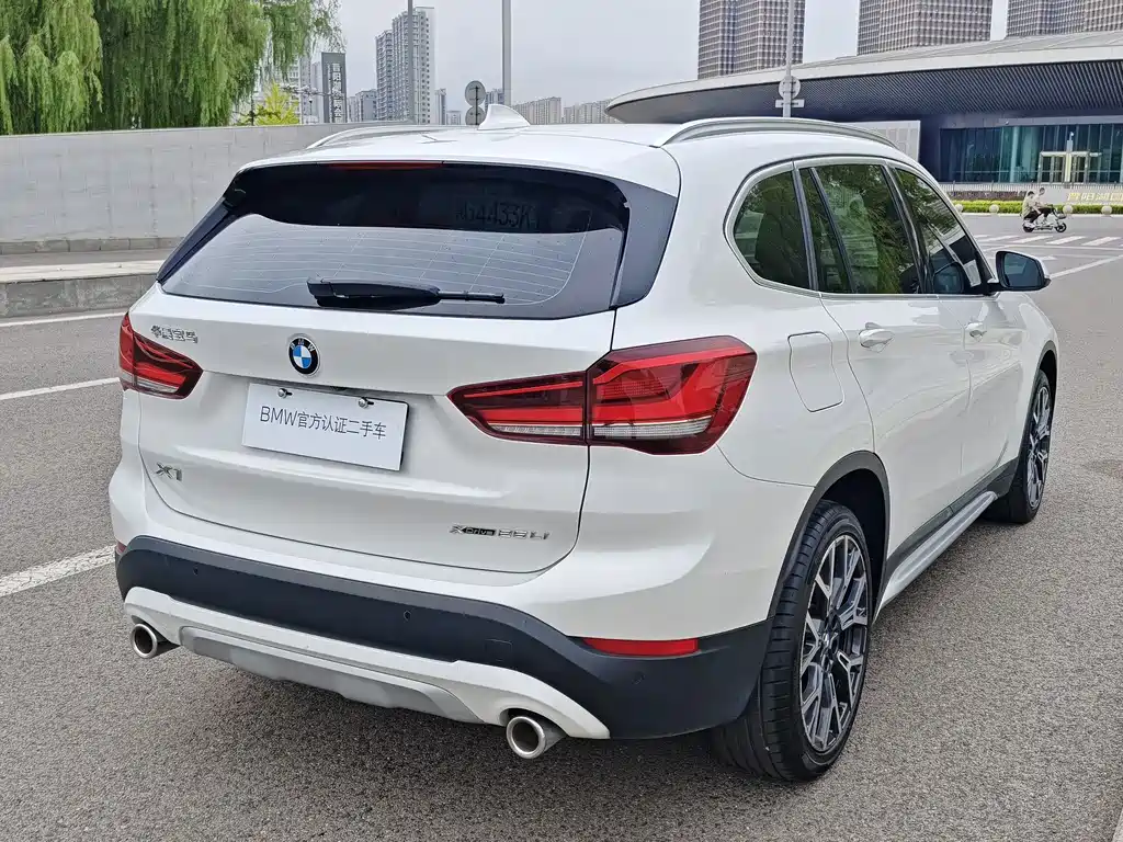BMW X1 2020 — фото 4