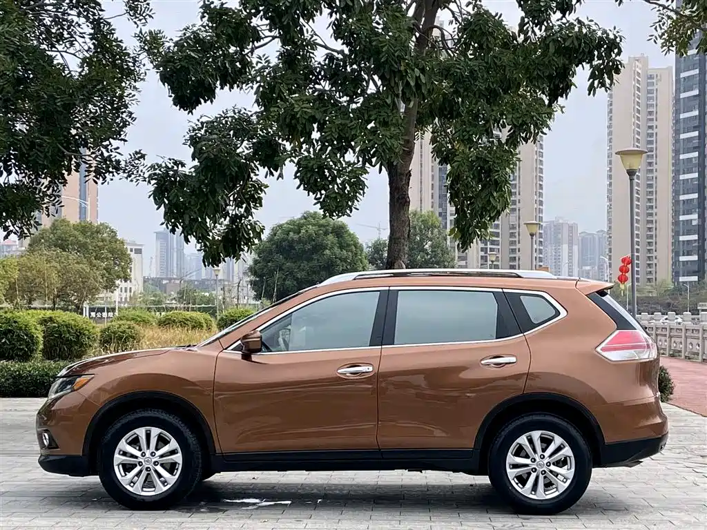 Nissan X-Trail 2014 — фото 10