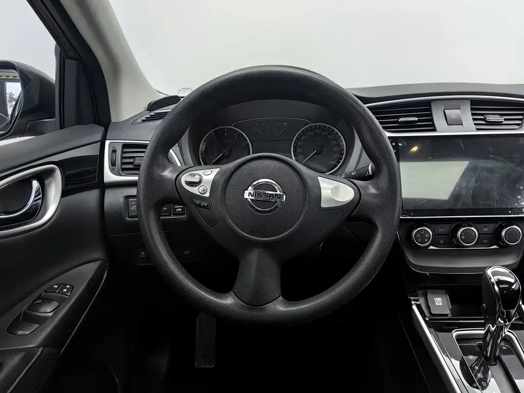 Nissan Sylphy 2016 — фото 11