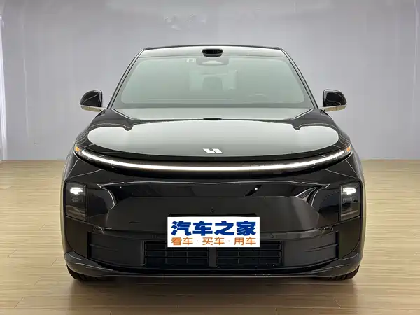 Li Auto L6 2026