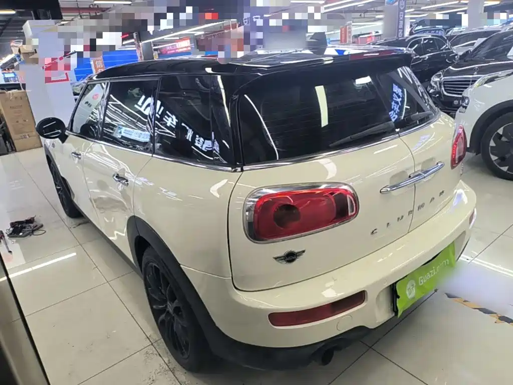 MINI Clubman 2016