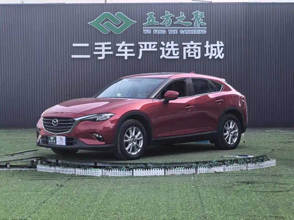Mazda CX-4 2016 — фото 1