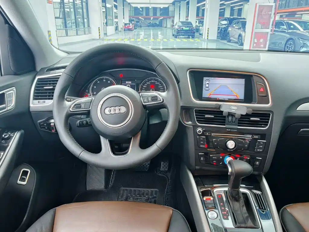 Audi Q5 2018 — фото 8