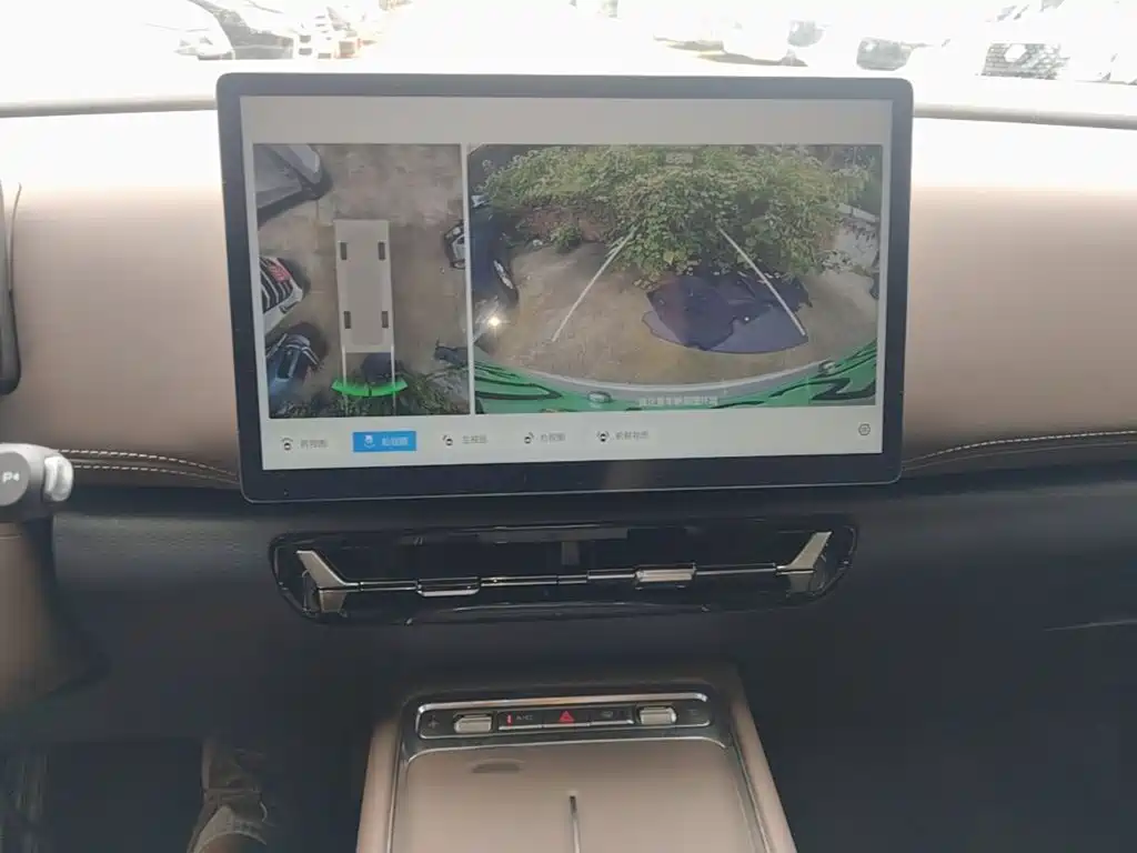 Wuling Starlight 730 New Energy 2025 — фото 13