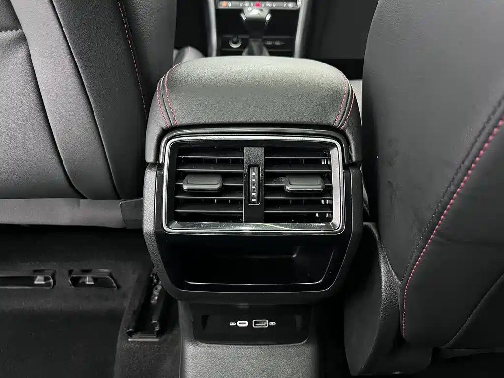 Skoda Karoq 2022 — фото 16