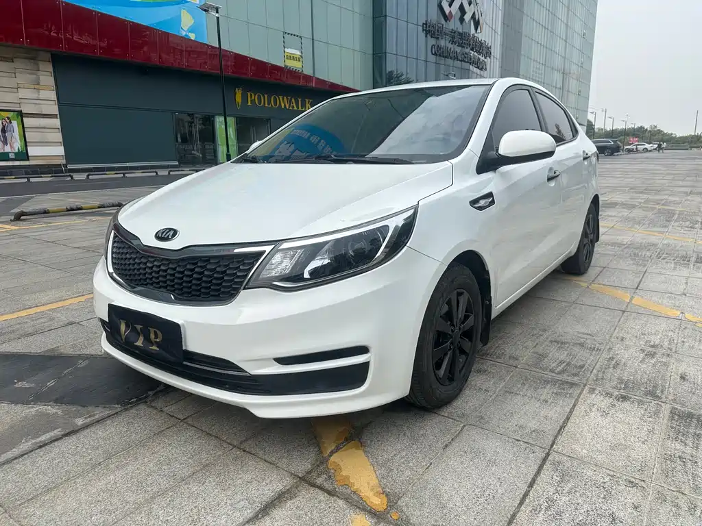 Kia K2 2017 — фото 1