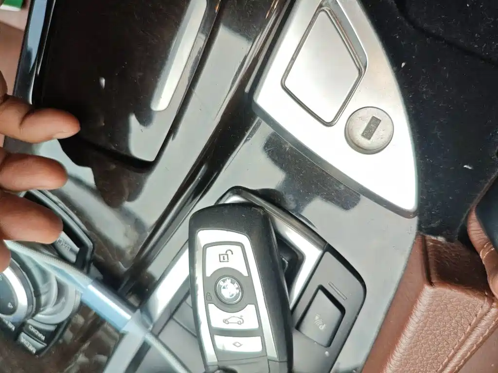 BMW 5 Series 2016 — фото 12
