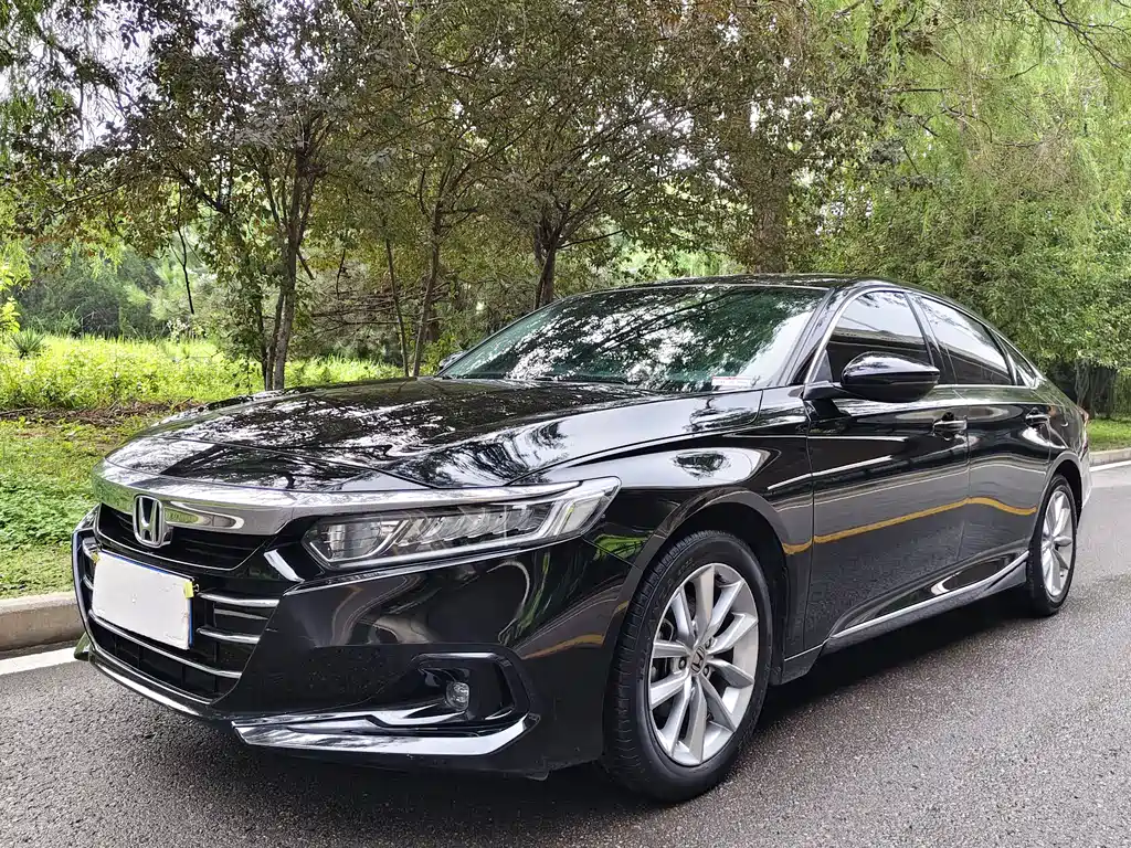 Honda Accord 2021 — фото 1