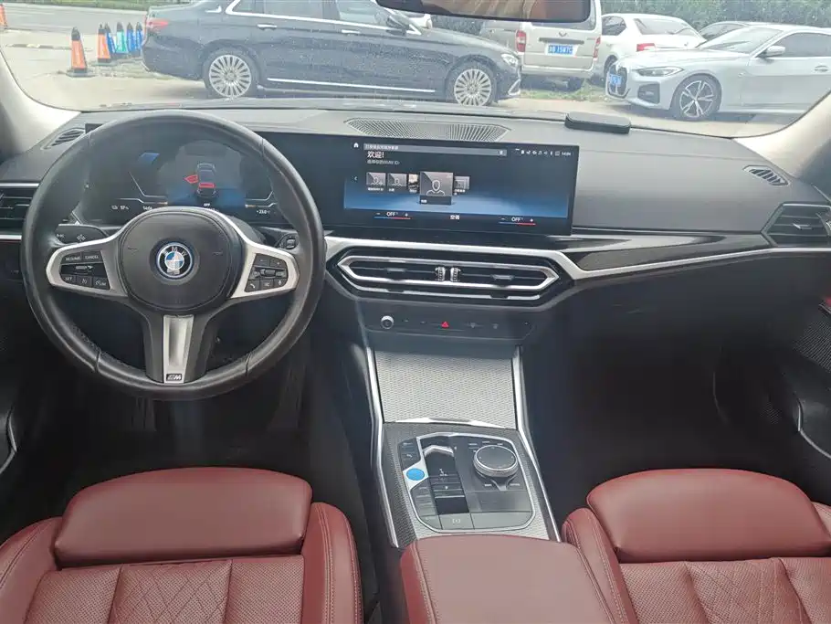 BMW i3 2023 — фото 12