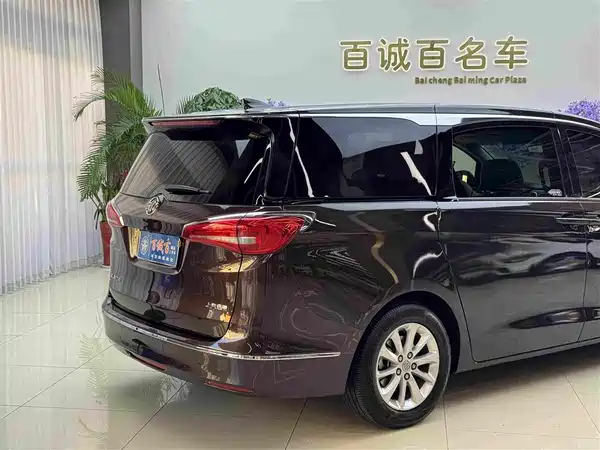 Buick GL8 2020