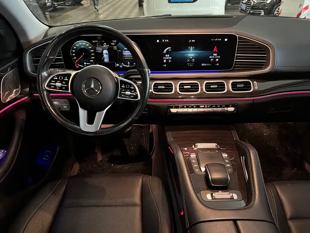 Mercedes-Benz GLE 2021 — фото 9