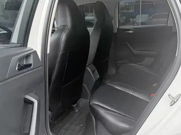 Volkswagen Polo 2021