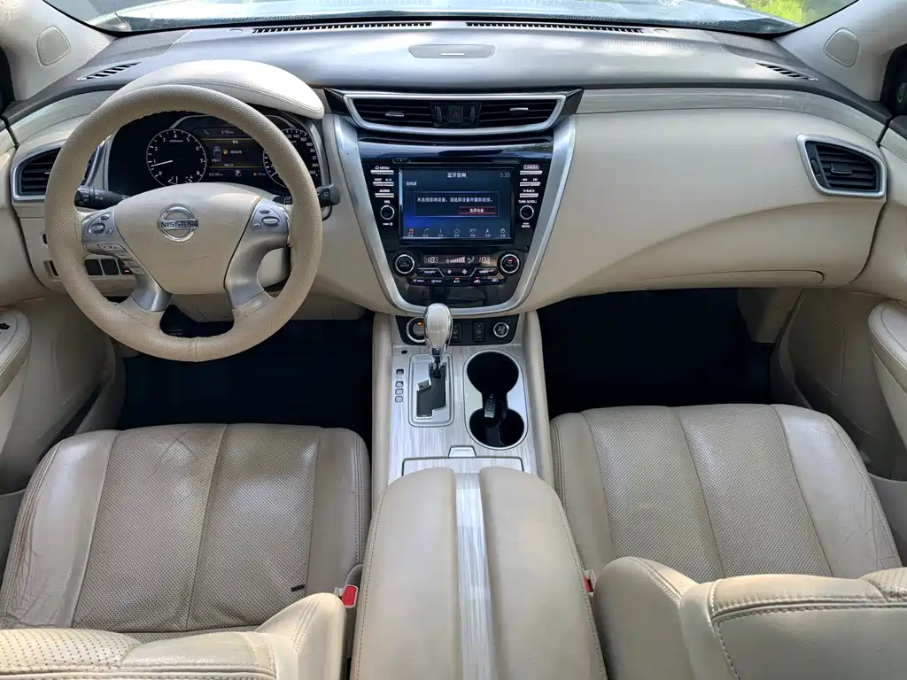 Nissan Murano 2018 — фото 13