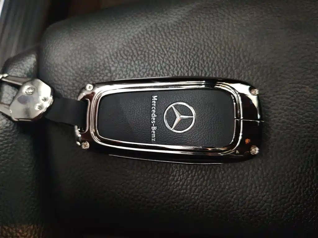 Mercedes-Benz GLB 2020 — фото 17
