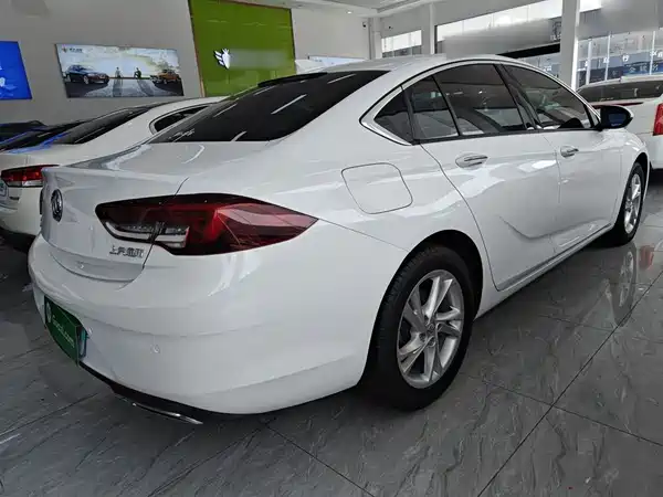Buick Regal 2020