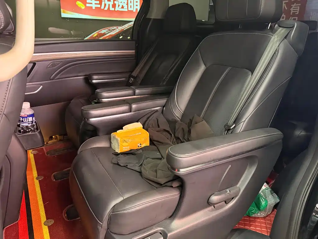 GAC Trumpchi M8 2022 — фото 20