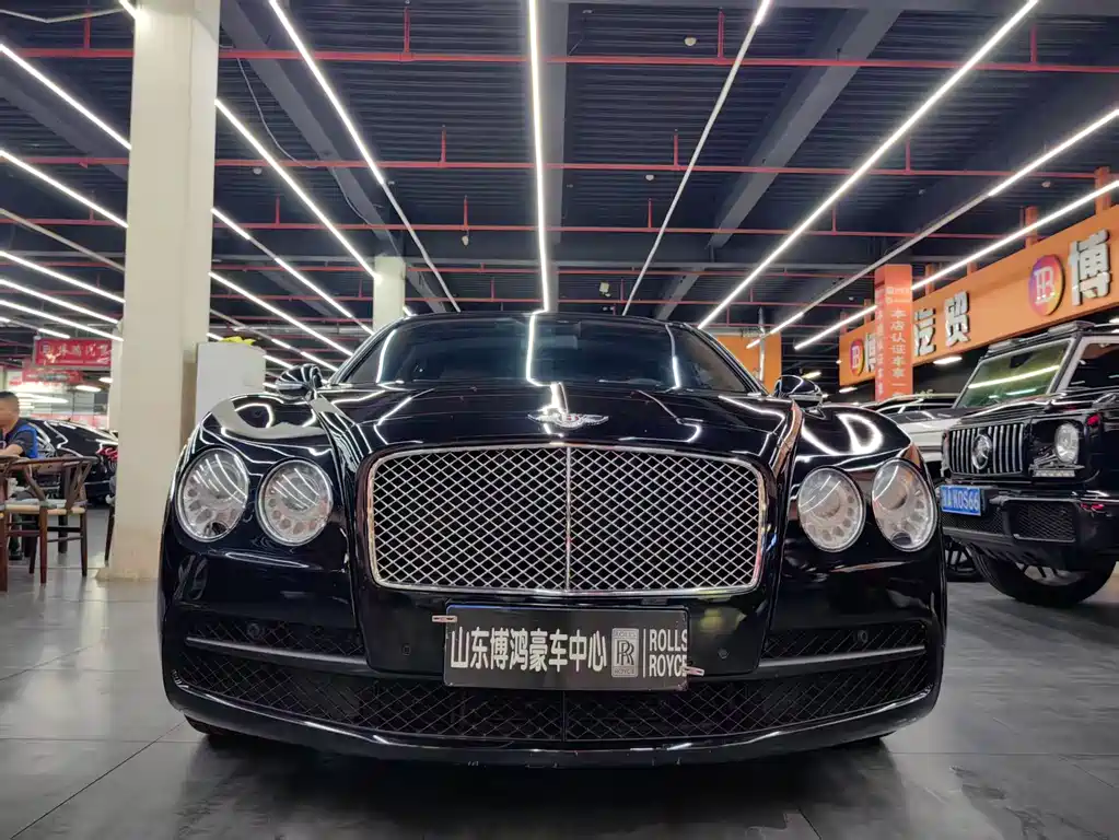 Bentley Flying Spur 2016 — фото 2