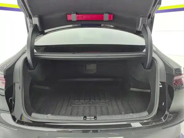 BYD Han 2024