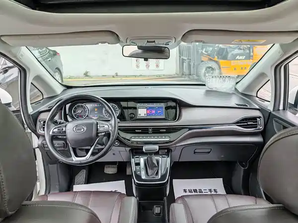 GAC Trumpchi M6 2019