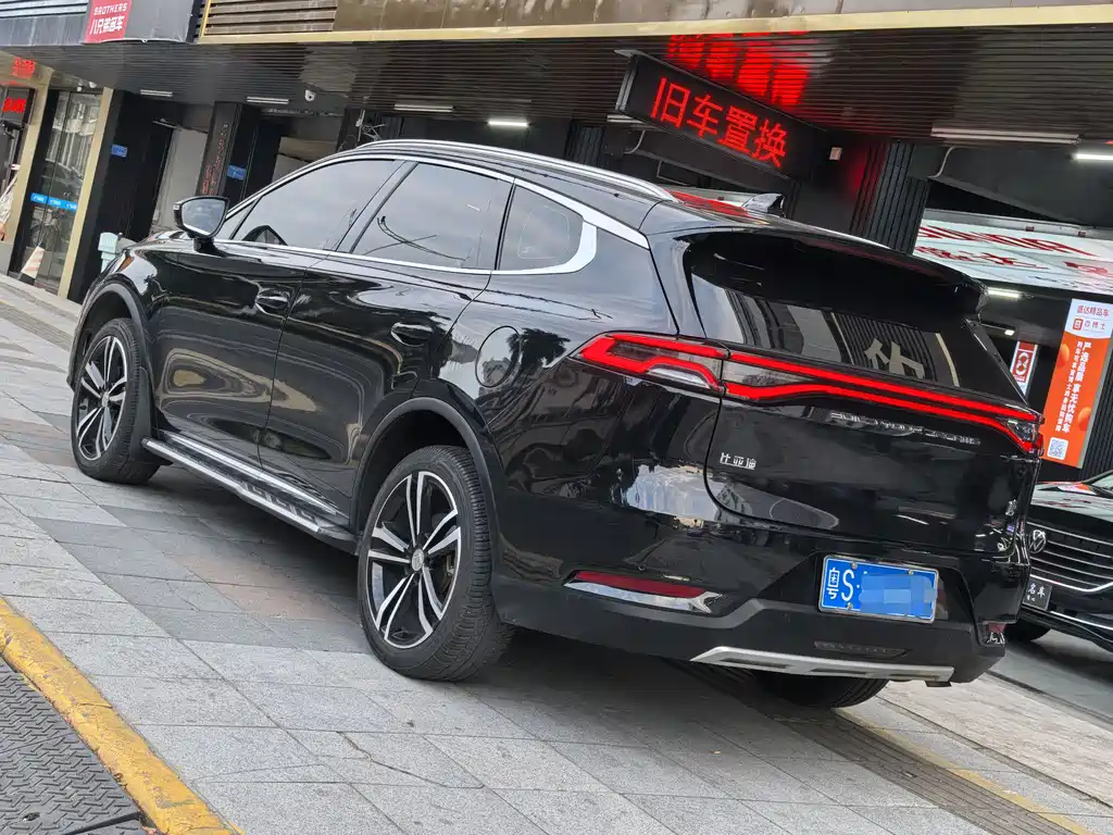BYD Tang 2021 — фото 6
