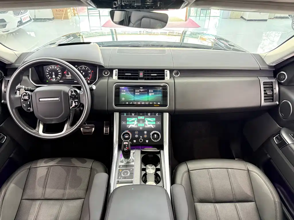 Land Rover Sport 2020 — фото 8