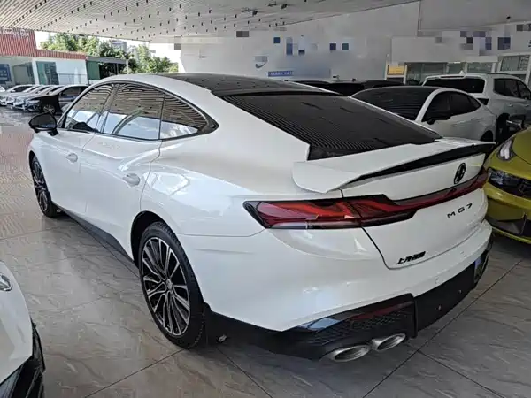 MG7 2025