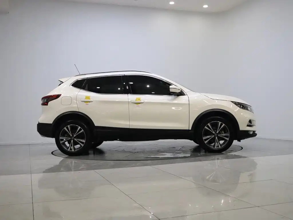 Nissan Qashqai 2021 — фото 8