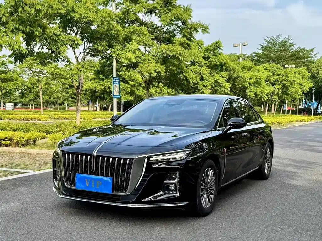 Hongqi H5 2022 — фото 1