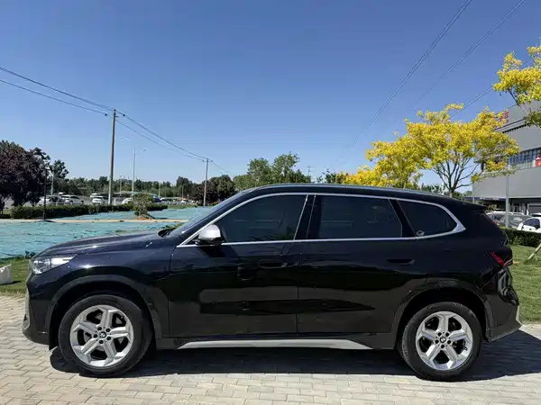 BMW X1 2023