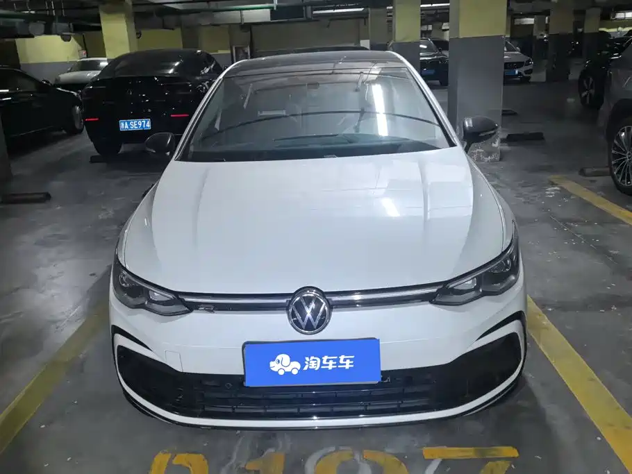 Volkswagen Golf 2022
