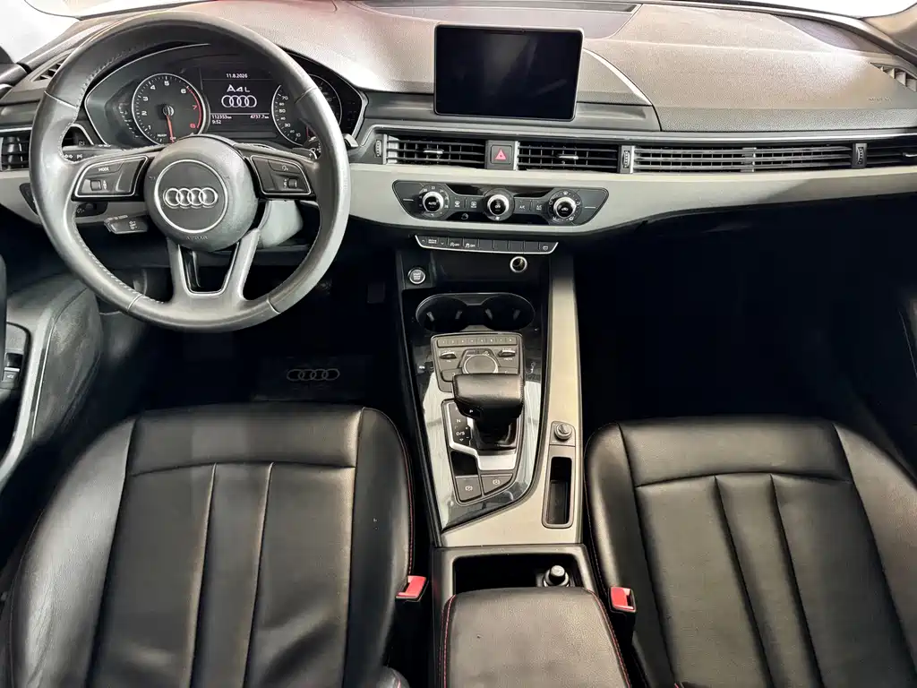 Audi A4L 2017 — фото 8