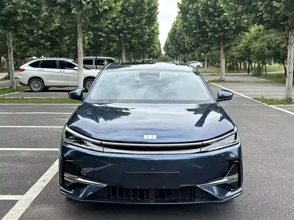Geely Galaxy A7 EM 2025