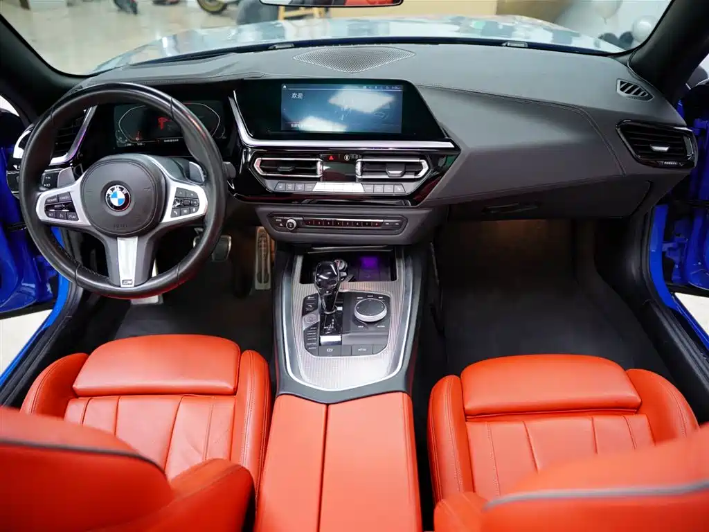 BMW Z4 2020 — фото 45