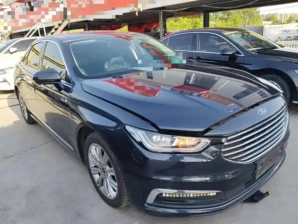 Ford Taurus 2019