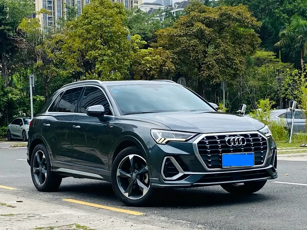 Audi Q3 2020 — фото 2